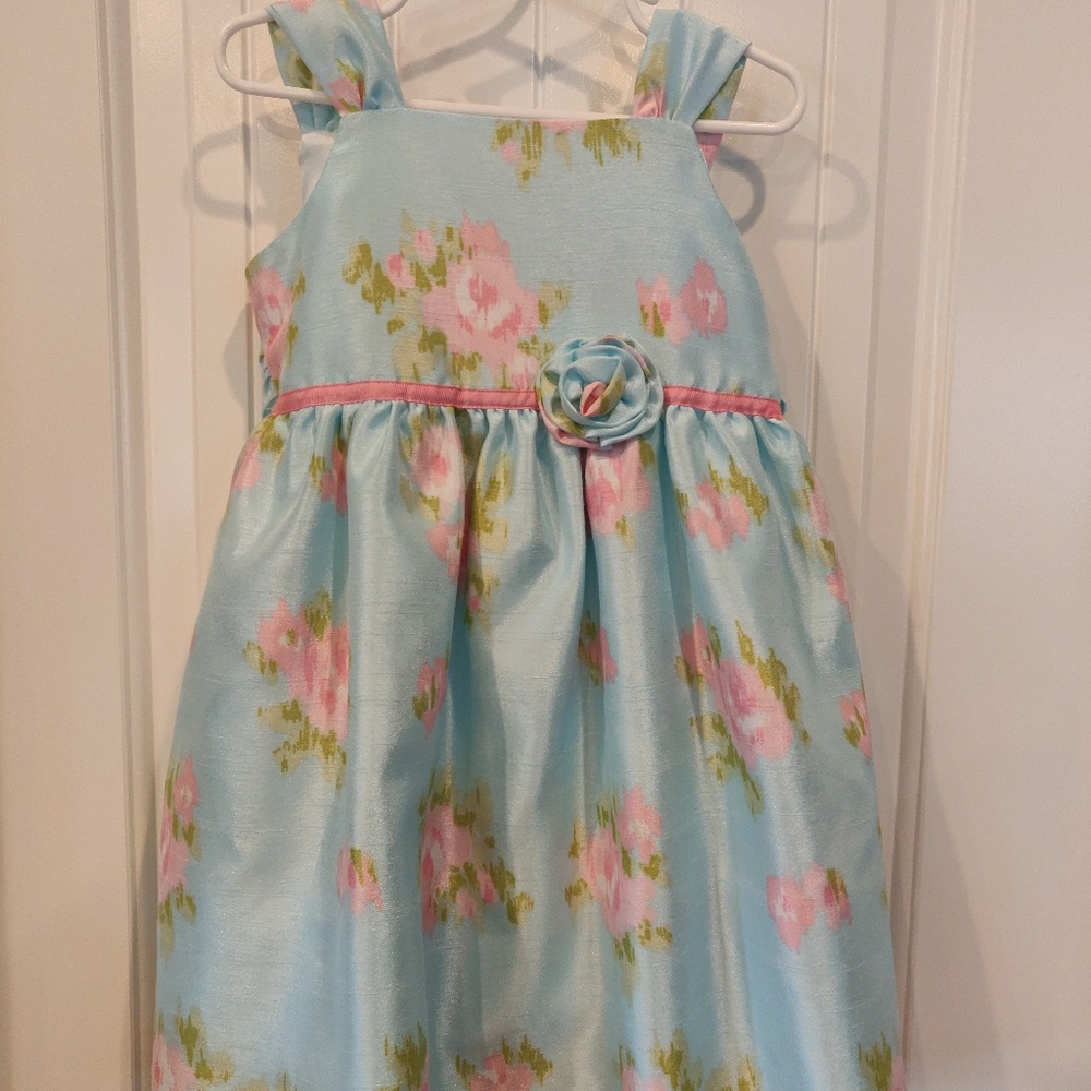 Toddler dress size 4
